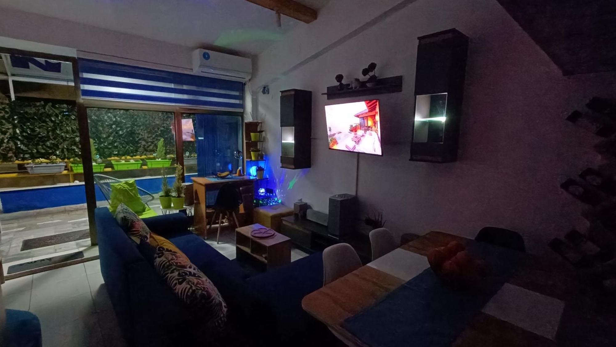 Nitro Inn - Premium Apartments - Wine Tasting - Souvenir - Art Gallery - Private Guided Tours - Relaxing - Romantic Skopje Luaran gambar